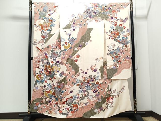 平和屋着物●豪華振袖　駒刺繍　枝花文　金彩　正絹　逸品　CABI1315th