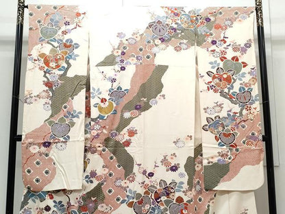 平和屋着物●豪華振袖　駒刺繍　枝花文　金彩　正絹　逸品　CABI1315th