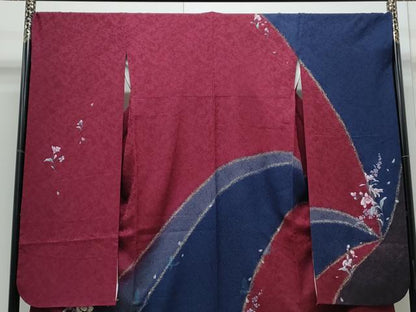 平和屋着物●豪華振袖　刺繍　花蝶文　暈し染め　金彩　やまと誂製　正絹　逸品　CABI1317th