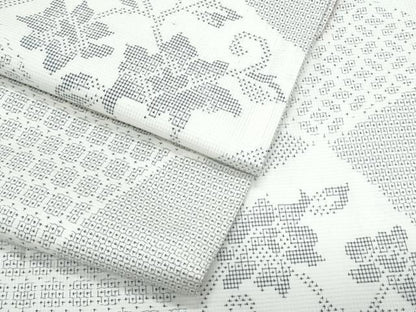 平和屋着物●本場大島紬　白大島　120亀甲　切嵌花文　正絹　逸品　CABI1345th