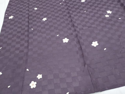 平和屋着物＊夏物　小紋　市松文紗　舞桜文　金彩　正絹　逸品　CABI1447th