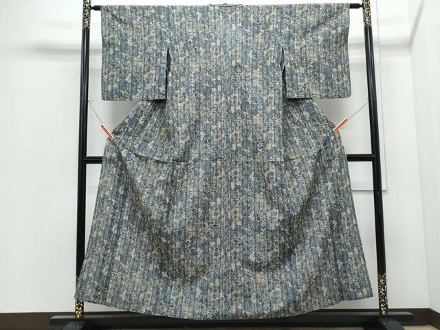 平和屋着物＊夏物　小紋　藍　型染め　花丸間道　ますいわ屋扱い　正絹　逸品　CABI1448th