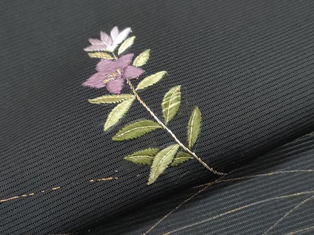 平和屋着物＊夏物　訪問着　絽　刺繍　草花文　黒地　金彩　正絹　逸品　未使用　CABI1465th