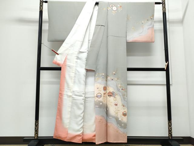 平和屋着物●訪問着　駒刺繍　亀甲吉祥花文　金彩　正絹　逸品　CABI1500th