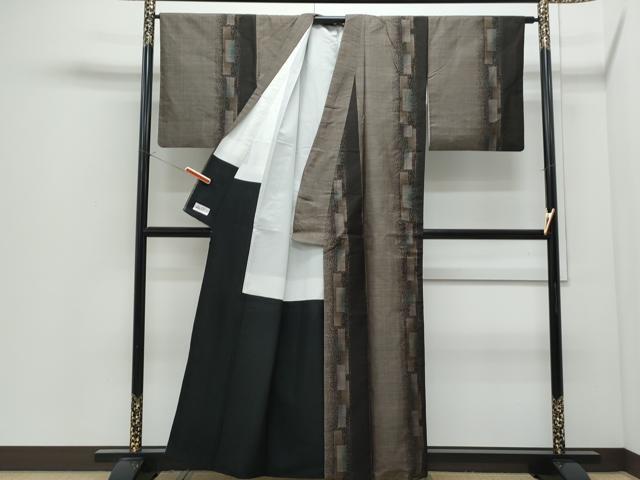 平和屋着物●本場大島紬　9マルキ　短冊重ね花文　やまと誂製　正絹　逸品　CABI1525th