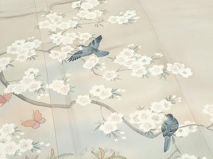 平和屋着物●訪問着　刺繍　休み鳥　枝花舞蝶文　暈し染め　金糸　正絹　逸品　CABI1537th