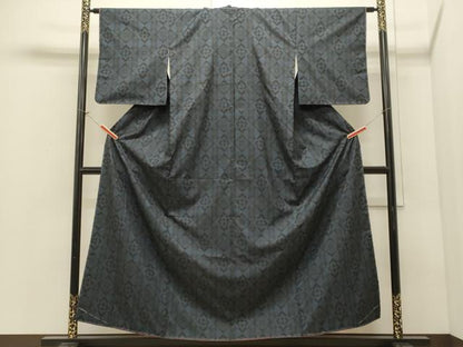 平和屋着物■本場大島紬　7マルキ　菱花文　正絹　逸品　未使用　CABI1643oy