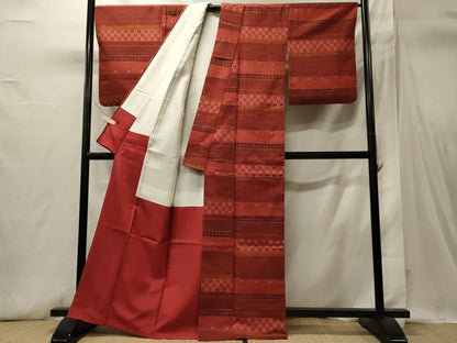 平和屋着物■上質な紬　横段吉祥文　正絹　逸品　CABI1711oy
