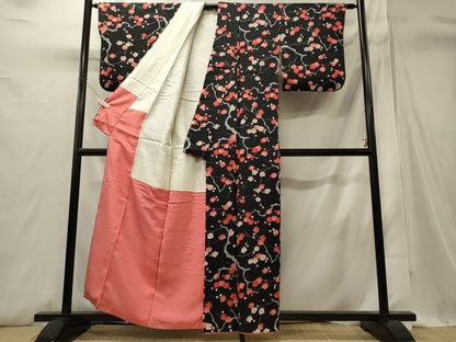 平和屋着物■上質な小紋　枝梅文　黒地　正絹　逸品　CABI1728oy