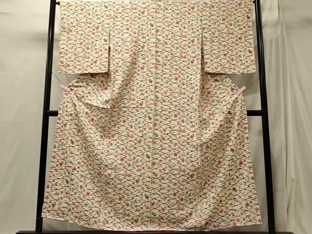 平和屋着物■上質な小紋　松皮菱草花文　正絹　逸品　CABI1862oy