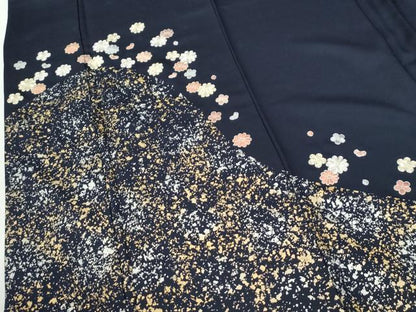 平和屋着物●訪問着　駒刺繍　舞花文　金銀彩　正絹　逸品　CABI2016yc