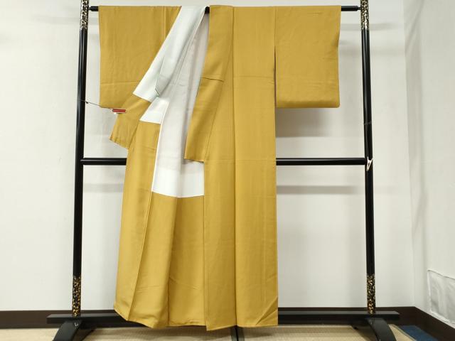 平和屋着物●皇室デザイナー　中村乃武夫監修　色無地　櫨染色　正絹　逸品　CABI2022yc
