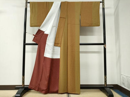 平和屋着物●上質な小紋　立涌舞花文　正絹　逸品　CABI2026yc