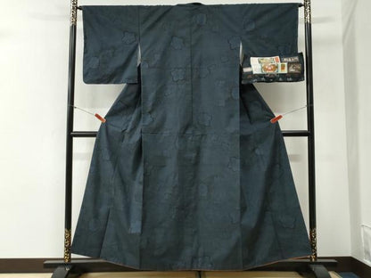平和屋着物●都喜ヱ門　本場大島紬　7マルキ　泥染め　垣根の里　藤絹織物謹製　証紙付き　正絹　逸品　未使用　CABI2077yc