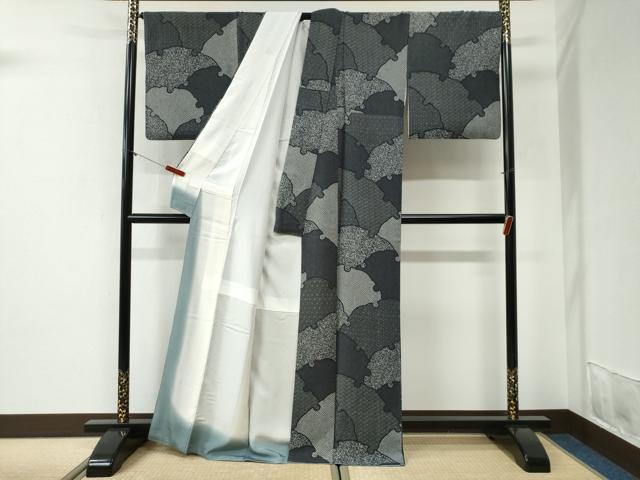 平和屋着物●染色作家　斉藤三才　小紋　雪輪吉祥文　黒地　正絹　逸品　CABI2096yc