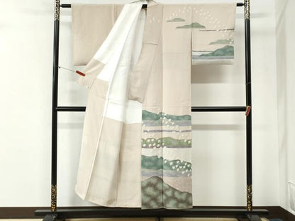 平和屋着物●訪問着　作家物　遠山飛鳥文　鬼しぼ縮緬　正絹　逸品　CABI2101yc