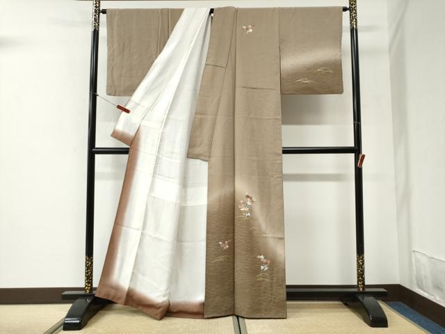 平和屋着物●訪問着　総刺繍　露芝雪輪草花文　暈し染め　金銀彩　正絹　逸品　CABI2137yc
