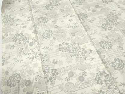平和屋着物●本場大島紬　白大島　9マルキ　陶器草花文　正絹　逸品　未使用　CABI2146yc