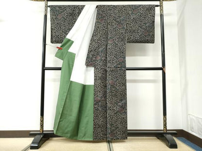 平和屋着物●本場大島紬　7マルキ　更紗花唐草文　正絹　逸品　CABI2162yc
