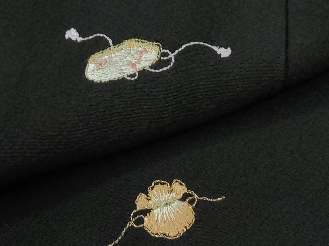 平和屋着物●訪問着　総刺繍　文箱宝尽くし文　黒地　金糸　正絹　逸品　CABI2163yc