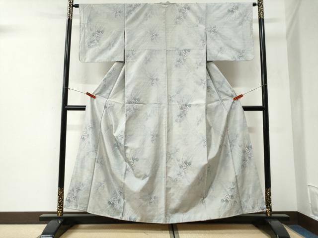 平和屋着物●本場大島紬　白大島　7マルキ　総絣　草花文　正絹　逸品　CABI2167yc
