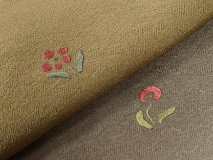 平和屋着物●訪問着　胴抜き仕立て　刺繍　草花丸文　暈し染め　金糸　正絹　逸品　未使用　CABI2187yc