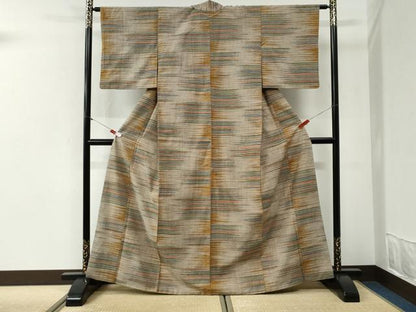 平和屋着物●上質な紬　霞文　正絹　逸品　CABI2189yc