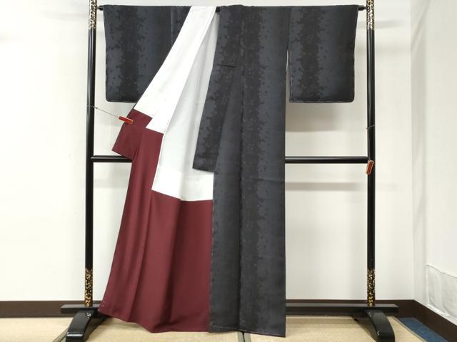 平和屋着物●玉糸紬　舞桜シルエット　証紙付き　正絹　逸品　未使用　CABI2216yc
