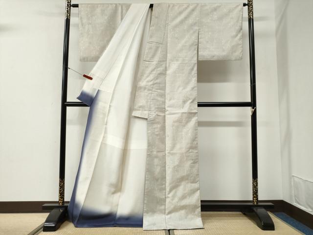 平和屋着物●本場大島紬　白大島　9マルキ　枝花文　前山織物謹製　証紙付き　ロング丈　正絹　逸品　CABI2218yc