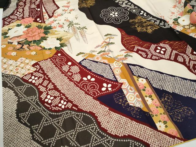 平和屋着物●豪華振袖　駒刺繍　鬘帯貝桶牡丹花文　金彩　正絹　逸品　CABI2227yc