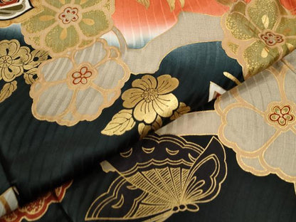 平和屋着物●豪華振袖　花蝶文　暈し染め　金彩　正絹　逸品　CABI2229yc
