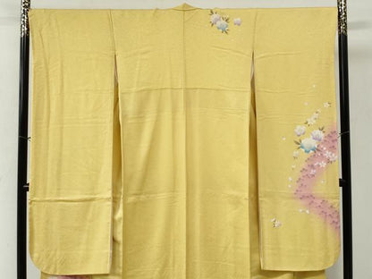平和屋着物●豪華振袖・長襦袢セット　駒刺繍　舞桜文　暈し染め　金通し地　正絹　逸品　CABI2234yc
