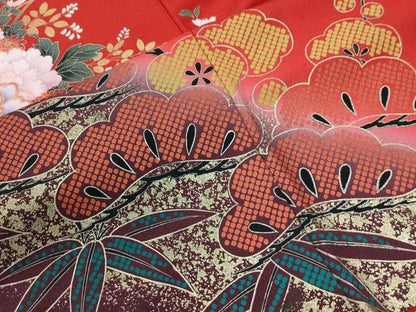 平和屋着物●豪華振袖・長襦袢セット　松竹梅花車文　暈し染め　金彩　鈴乃屋扱い　正絹　逸品　CABI2235yc