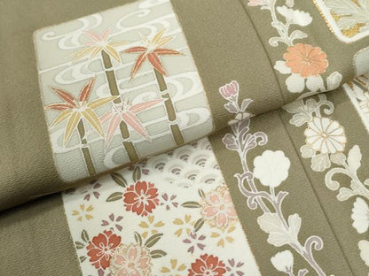 平和屋着物●訪問着　作家物　駒刺繍　色紙草花文　金彩　正絹　逸品　未使用　CABI2250yc