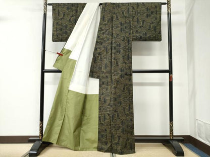 平和屋着物●本場大島紬　7マルキ　色紙重ね西洋風景文　正絹　逸品　CABI2273yc