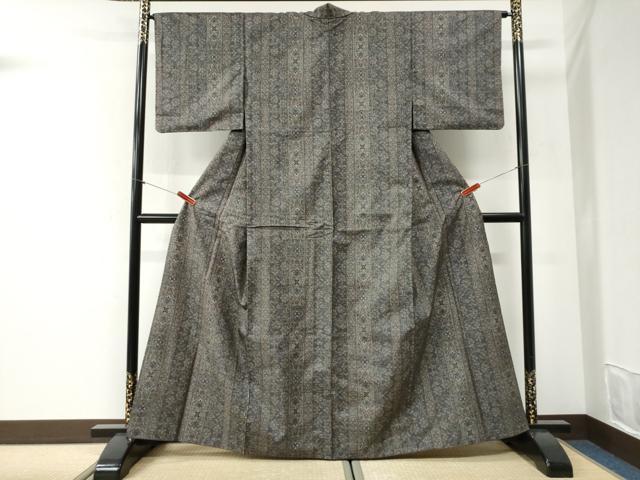 平和屋着物●本場大島紬　7マルキ　吉祥花間道　正絹　逸品　CABI2305yc