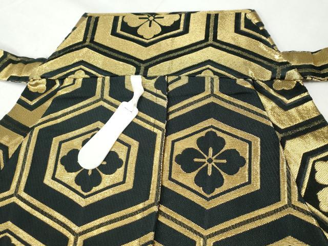 平和屋着物●男性　馬乗り袴　舞台衣装　金襴袴　亀甲花文　黒地　金糸　CABI2333yc