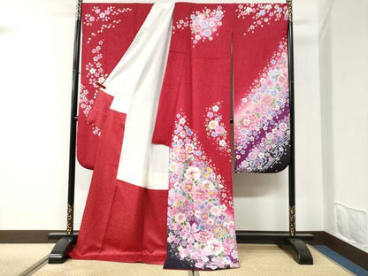 平和屋着物●豪華振袖　雪輪牡丹舞桜文　暈し染め　金彩　正絹　逸品　CABI2344yc