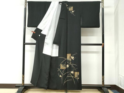 平和屋着物●訪問着　刺繍　色紙鶴南天蔦の葉花文　黒地　金彩　正絹　逸品　CABI2379yc