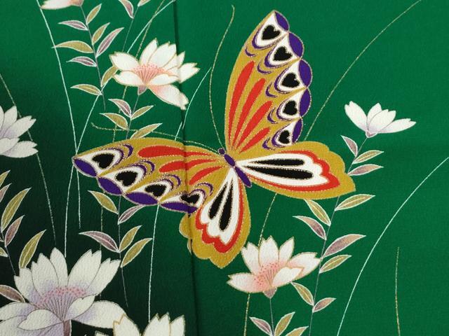 平和屋着物●豪華振袖　花蝶文　暈し染め　金彩　正絹　逸品　CABI2381yc
