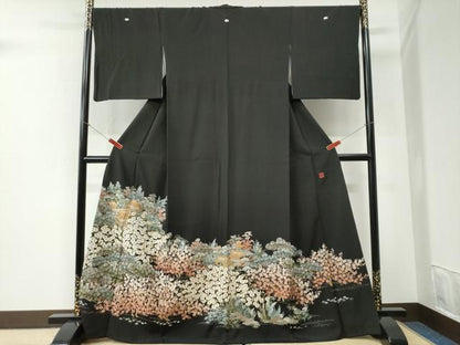 平和屋着物●豪華黒留袖　作家物　駒刺繍　松竹梅風景花文　金糸　正絹　逸品　CABI2394yc