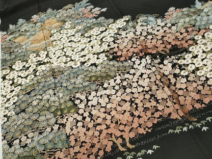 平和屋着物●豪華黒留袖　作家物　駒刺繍　松竹梅風景花文　金糸　正絹　逸品　CABI2394yc