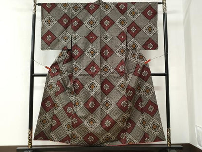 平和屋着物●本場大島紬　龍郷絣　正絹　逸品　CABI2415yc