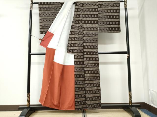 平和屋着物●本場大島紬　割り込み絣　横段吉祥文　正絹　逸品　CABI2418yc
