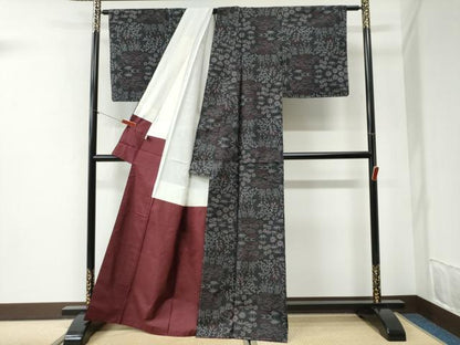 平和屋着物●本場大島紬　7マルキ　松竹梅花文　正絹　逸品　未使用　CABI2433yc