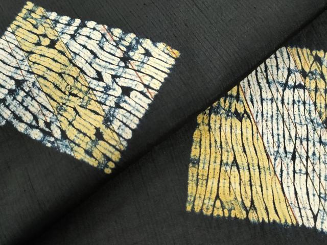 平和屋着物●上質な紬　杢目絞り　色紙文　黒地　正絹　逸品　CABI2456yc