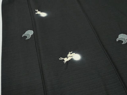 平和屋着物●野村一峰　訪問着　紬地　兎　三日月　蛍暈し　黒地　正絹　逸品　CABI2506yc