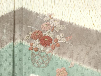 平和屋着物●中国三大刺繍　相良刺繍　訪問着　杢目絞り　花籠文　正絹　逸品　CABI2508yc