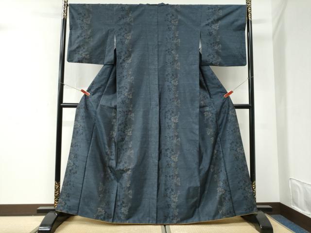 平和屋着物●本場大島紬　葡萄蔦の葉文　やまと誂製　正絹　逸品　CABI2539yc