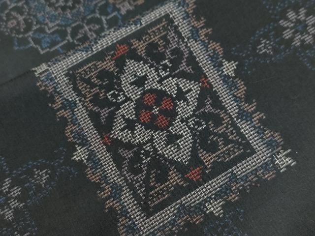 平和屋着物●本場大島紬　9マルキ　色紙花唐草文　正絹　逸品　未使用　CABI2546yc